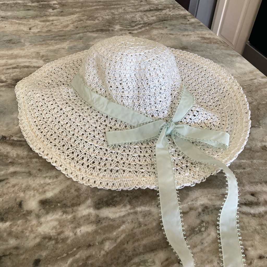 Vintage White Straw Hat With Green Bow